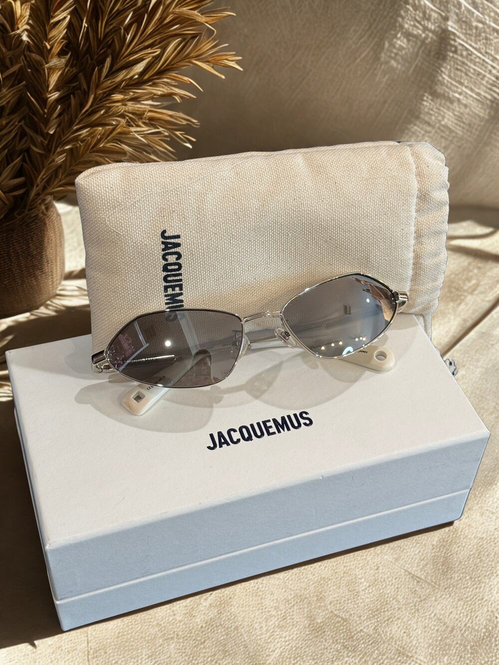 KB024: Jacquemus Chrome Frame Sunglasses NWT*Case and Box